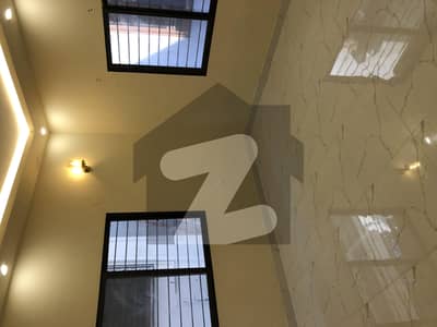 300 Sq yd Portion Available For Rent At Tipu Sultan Road