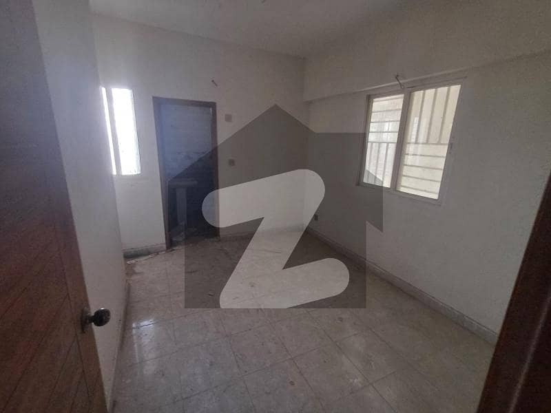 A Flat Of 1100 Square Feet In Amil Colony