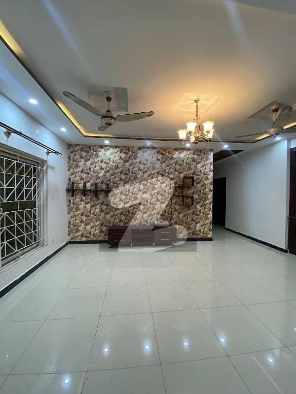 Independent Upper Portion For Rent Independent Upper Portion For Rent