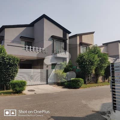 10 Marla Owner Build House For Sale
