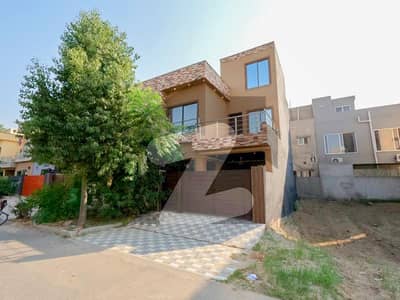 5 Marla House For sale In Bahria Town - Block CC Lahore