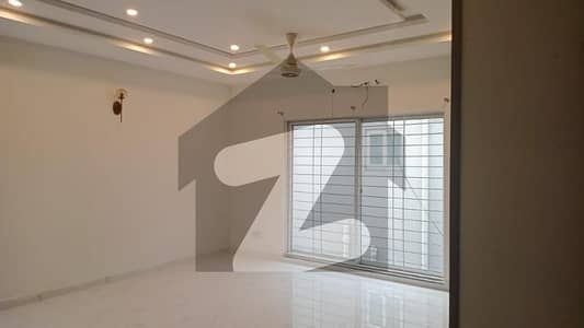 01 Kanal Upper Portion for Rent in DHA Phase 6,