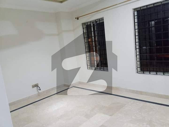 2 Bed Flat With Geyser & Gas Connection 2 Bed Flat With Geyser & Gas Connection