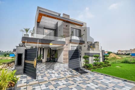 5 MARLA BRAND NEW ULTRA MODERN BANGLOW FOR SALE IN DHA PHASE 9 TOWN