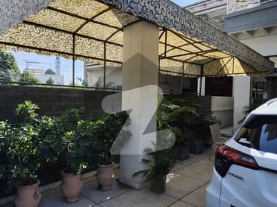 Very Very Beautiful House For Sale In New Lalazar