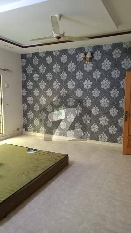01 KANAL UPPER PORTION FOR RENT IN REVENUE SOCIETY LAHORE