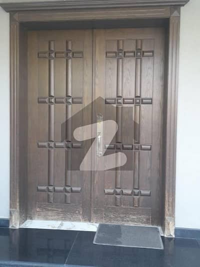 A Centrally Located Upper Portion Is Available For Rent In Lahore