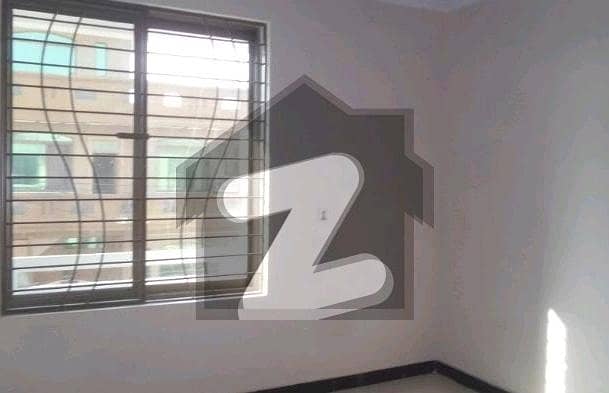 House For Grabs In 12 Marla Islamabad