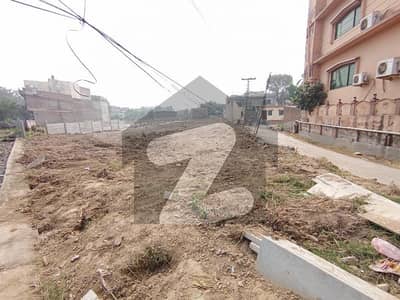 4 Kanal Commercial Plot Available for sale in Main Grand Trank Road Right Side of Anmol Marriage Hall, City Gujrat