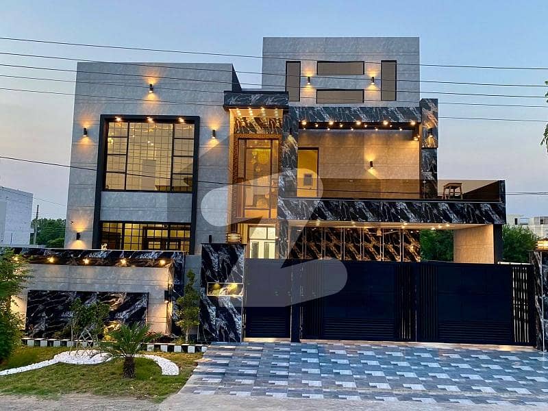 1 Kanal Brand New House Available For Sale 1 Kanal Brand New House Available For Sale
