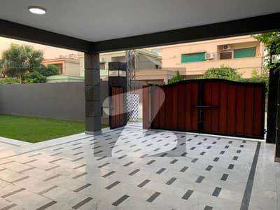 600 Square Yard House For Sale In Falcon Comp[lex Rawalpindi