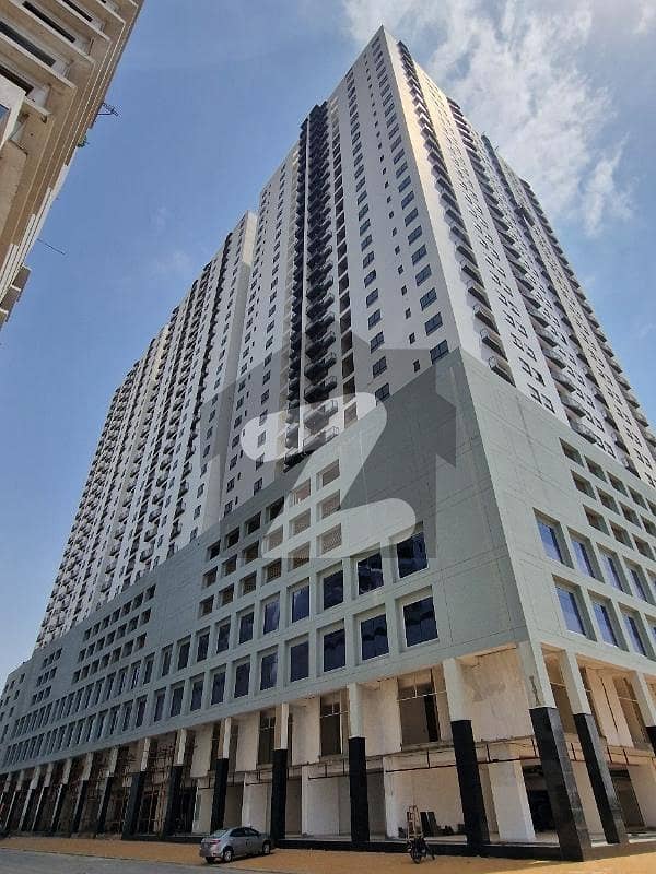 3 Bed DD Ready to Move Apartment Available On Cheapest Rates Ever