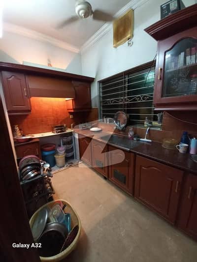 Upper Portion Available For Rent