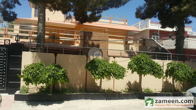 House For Sale At Jinnah Town Facing Green Belt House For Sale At Jinnah Town Facing Green Belt