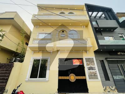 FOUR MARLA TRIPPLE STOREY HOUSE AVAILABLE FOR SALE IN MARGHZAR