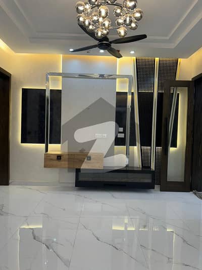 Brand new 1 Kanal Upper Portion Available for Rent in DHA Phase 8 Ex Air Avenue