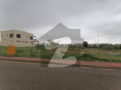 Precinct 6 Prime Location LEVEL PLOT NEAR ENTRANCE BAHRIA TOWN KARACHI