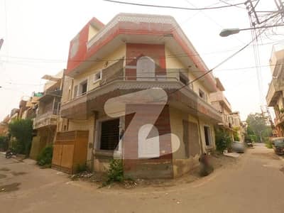 علامہ اقبال ٹاؤن ۔ نیلم بلاک علامہ اقبال ٹاؤن,لاہور میں 3 کمروں کا 5 مرلہ مکان 2.6 کروڑ میں برائے فروخت۔