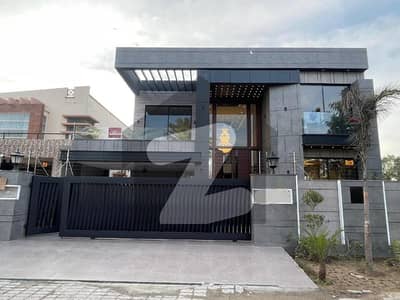 A PRIME LOCATION 1 KANAL HOUSE FOR SALE IN OVERSEAS A BLOCK BAHRIA TOWN LAHORE A PRIME LOCATION 1 KANAL HOUSE FOR SALE IN OVERSEAS A BLOCK BAHRIA TOWN LAHORE
