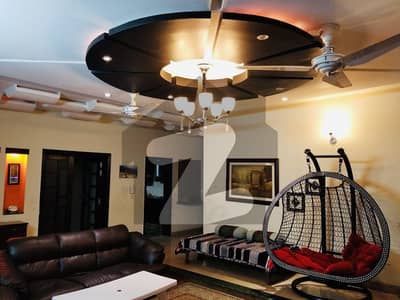 ای ۔ 11 اسلام آباد میں 6 کمروں کا 1 کنال مکان 13.5 کروڑ میں برائے فروخت۔