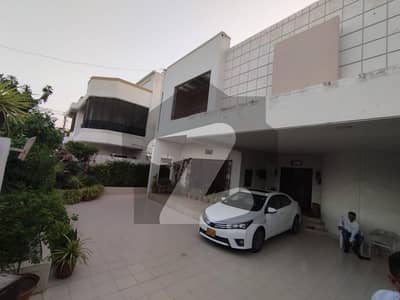 Bungalow 500yards For Sale In Gizri Dha Phase 4