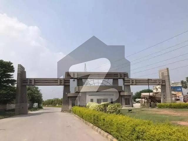 Plot for Sale Sector E-16/3 (Cabinet Division) St-3