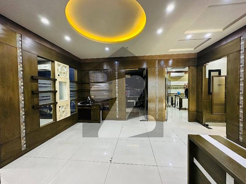 2000 Sq Ft Furnished Office Available 2000 Sq Ft Furnished Office Available