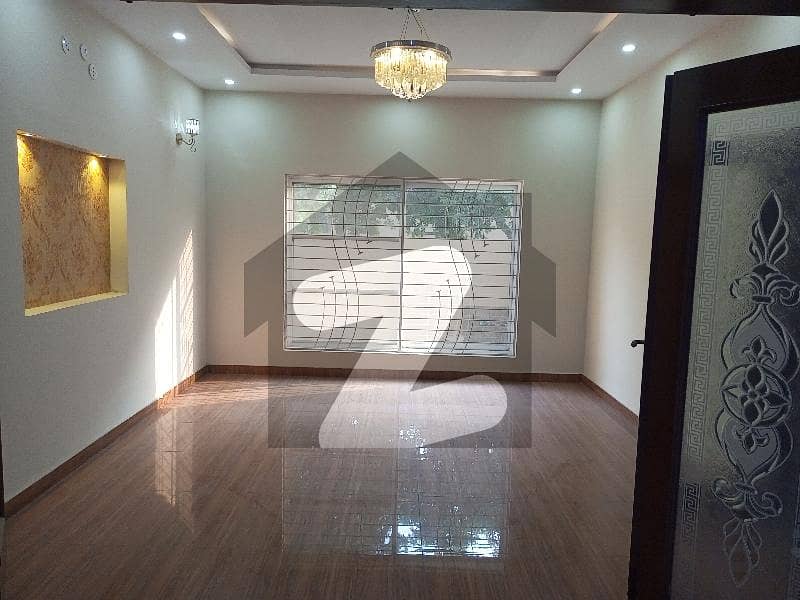 1 kanal upper portion available for rent