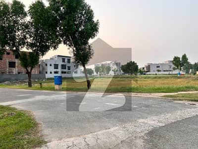 5 Marla Corner 60 Feet Both Road Prime Location Plot For Sale In Lake City M-7 Block B