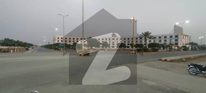 لاھور موٹروے سٹی لاہور میں 1 کمرے کا 1 مرلہ دکان 24.5 لاکھ میں برائے فروخت۔