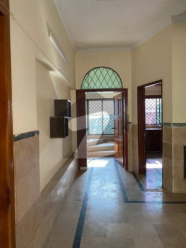 New Full House For Rent G11-4 Vip Location New Full House For Rent G11-4 Vip Location