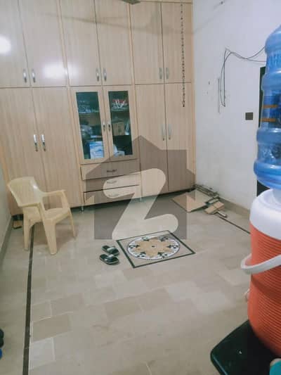 1.5 Storey House In Hafeeza Town Near Indus Law College, Mir Hasanabad, Latifabad, Hyderabad