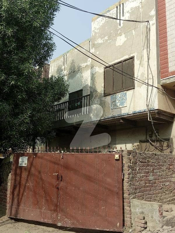 3.5 Marla house equal to all quarters of dtype. front 5ft extension for