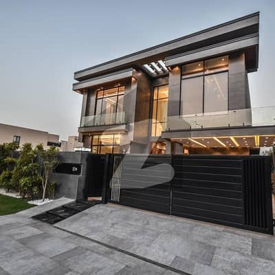 ڈی ایچ اے فیز 6 ڈیفنس (ڈی ایچ اے),لاہور میں 5 کمروں کا 1 کنال مکان 3.1 لاکھ میں کرایہ پر دستیاب ہے۔