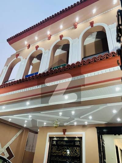 بینکرز ہاؤسنگ سوسائٹی ۔ بلاک بی بینکرز کوآپریٹو ہاؤسنگ سوسائٹی,لاہور میں 5 کمروں کا 10 مرلہ مکان 3.5 کروڑ میں برائے فروخت۔ بینکرز ہاؤسنگ سوسائٹی ۔ بلاک بی بینکرز کوآپریٹو ہاؤسنگ سوسائٹی,لاہور میں 5 کمروں کا 10 مرلہ مکان 3.5 کروڑ میں برائے فروخت۔