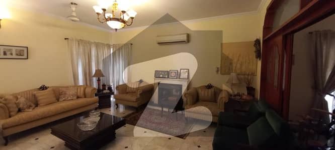 Original Image 01 Kanal Modern Design House Proper Double Unit For Sale In DHA Phase 3 Block X Lahore