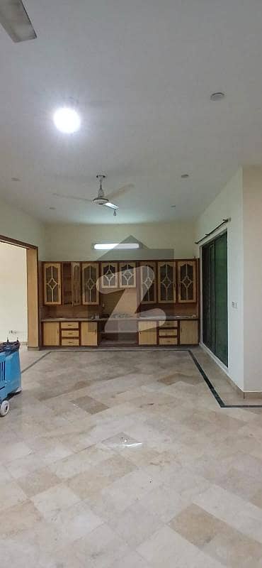12 Marla House Available For Office And Family 12 Marla House Available For Office And Family