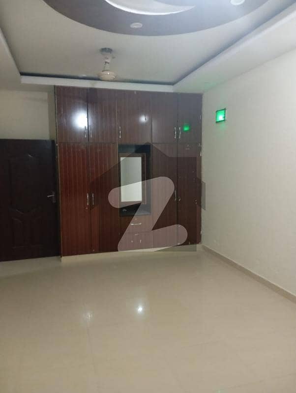 12 marla upper portion for rent