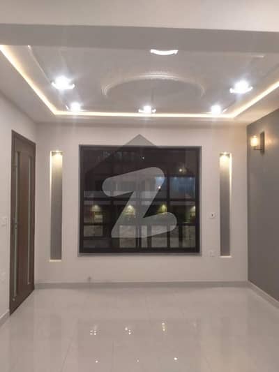 1Bed Apartment available for in wapda town