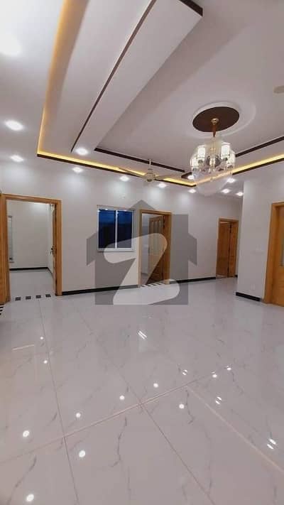 E-11 Beautiful Three Bed Portion For Rent