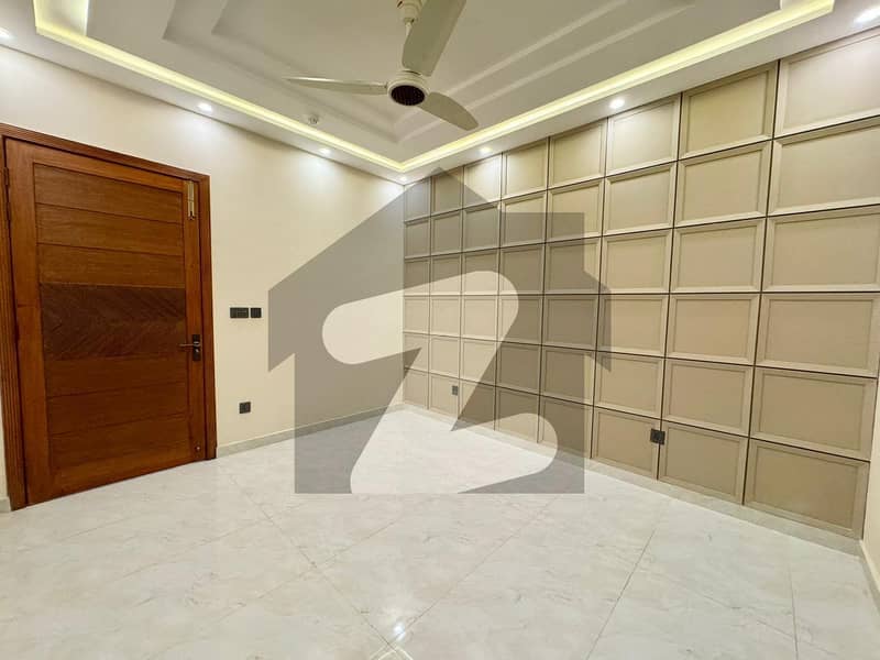 10 MARLA UPPER PORTION FOR RENT