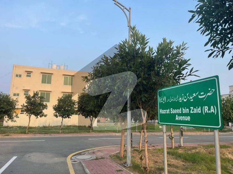کینال ویلی فیز 2 کینال ویلی,مین کینال بینک روڈ,لاہور میں 3 مرلہ رہائشی پلاٹ 36.0 لاکھ میں برائے فروخت۔