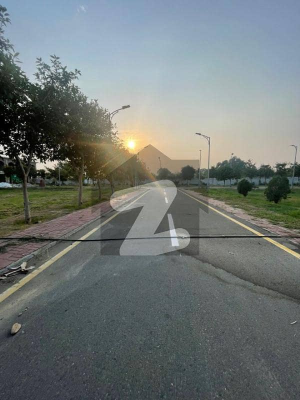 کینال ویلی فیز 2 کینال ویلی,مین کینال بینک روڈ,لاہور میں 5 مرلہ رہائشی پلاٹ 60.0 لاکھ میں برائے فروخت۔ کینال ویلی فیز 2 کینال ویلی,مین کینال بینک روڈ,لاہور میں 5 مرلہ رہائشی پلاٹ 60.0 لاکھ میں برائے فروخت۔