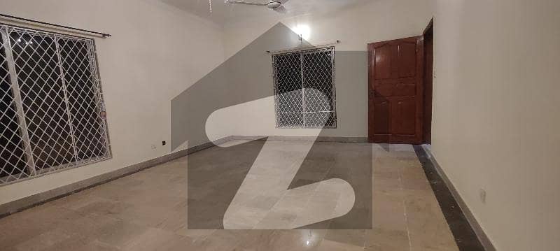 G10/3 Ground Portion Available For Rent Separate Gate G10/3 Ground Portion Available For Rent Separate Gate