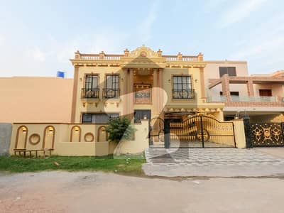 1 KANAL LUXURY FURNISHED HOUSE FOR SALE