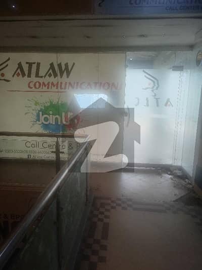 1000 Sq Ft 2nd Floor Office Available For Rent In The Heart Of Saddar