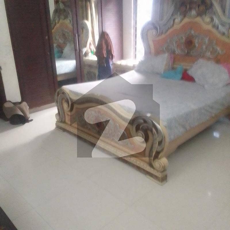 SEMI COMMERCIAL ROAD KANAL DOUBLE STOREY SEMI COMMERCIAL ROAD KANAL DOUBLE STOREY