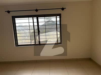 3 Bed Flat For Sale In Askari 13