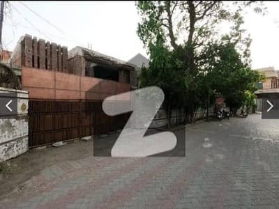42 Mala House For Sale Urgent Canal View Housing Society