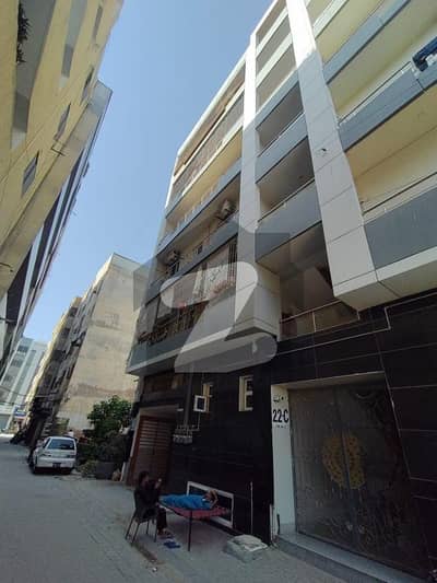 بخاری کمرشل ایریا ڈی ایچ اے فیز 6,ڈی ایچ اے ڈیفینس,کراچی میں 3 کمروں کا 8 مرلہ فلیٹ 3.1 کروڑ میں برائے فروخت۔ بخاری کمرشل ایریا ڈی ایچ اے فیز 6,ڈی ایچ اے ڈیفینس,کراچی میں 3 کمروں کا 8 مرلہ فلیٹ 3.1 کروڑ میں برائے فروخت۔
